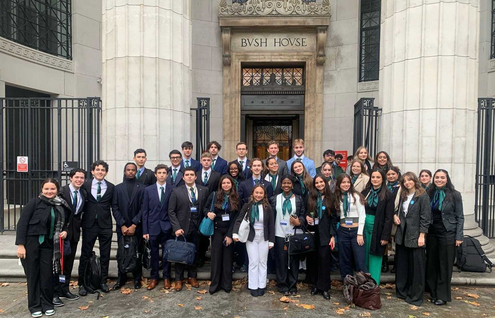 The HultMUN delegation gathered outside Bush House